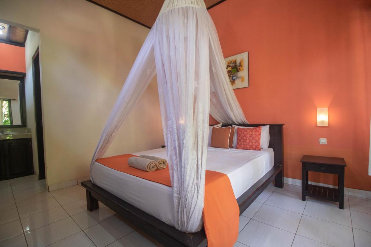 Giri Sari Guest House Pemuteran Esterno foto