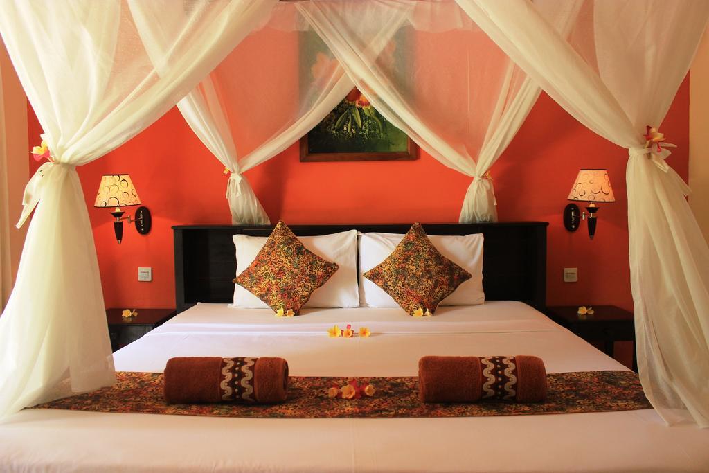 Giri Sari Guest House Pemuteran Esterno foto